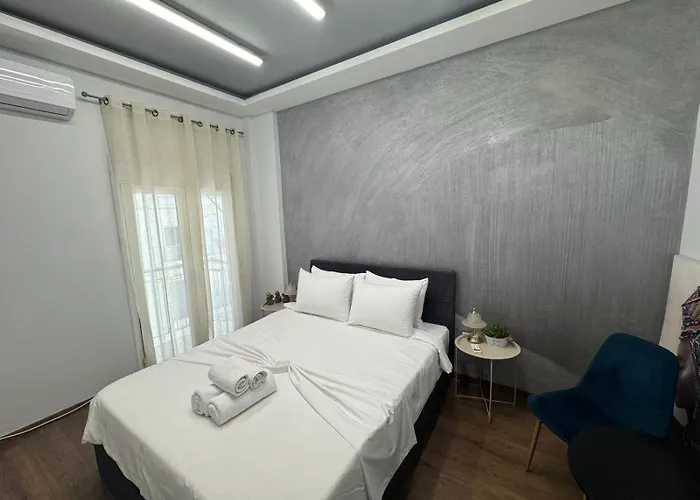 Agia Sophia Square Apartament *